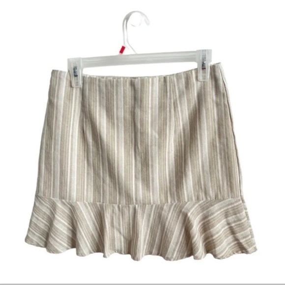 ALTAR’D STATE MINI Ruffle Skirt Size M - Picture 4 of 8